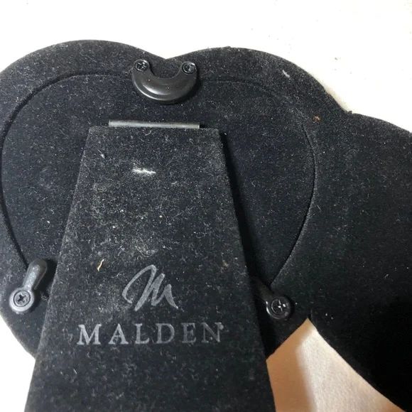 Silver Heart-Shaped Double Photo Frame - Picture 8 of 11